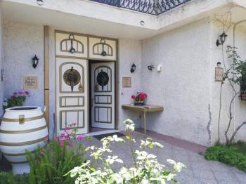 Villa with Garden View13