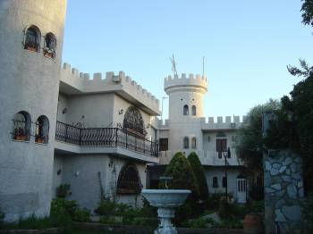 Villa with Garden View27