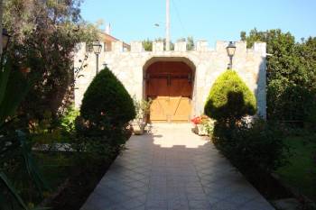Villa with Garden View43