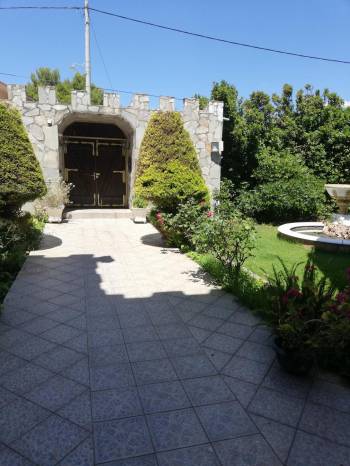 Villa with Garden View66