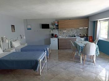 Three-Bedroom Villa2